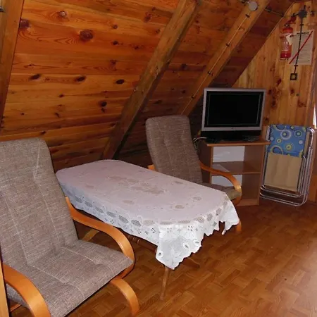 Osrodek Wczasowy Sloneczna Polana 롯지 포다비