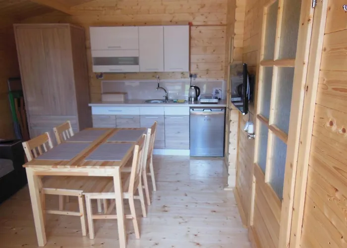 Osrodek Wczasowy Sloneczna Polana Jaktstuga *